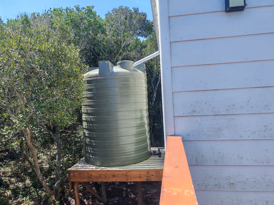 2 Bedroom Property for Sale in Beachview Eastern Cape